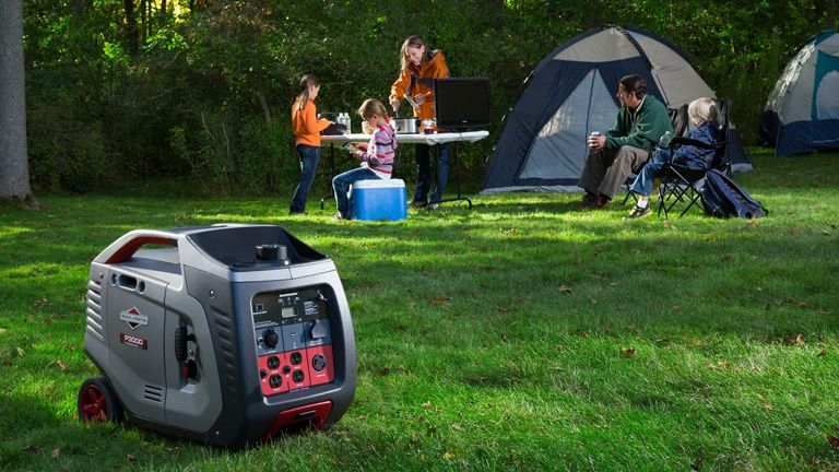 5 Best 2000 Watt Generators For Camping [May 2022] Reviews & Guide